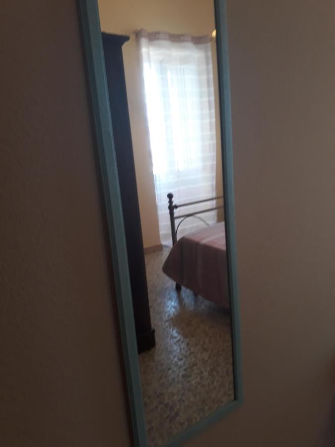 Bed and Breakfast L'Antico Faro Кастельсардо Экстерьер фото